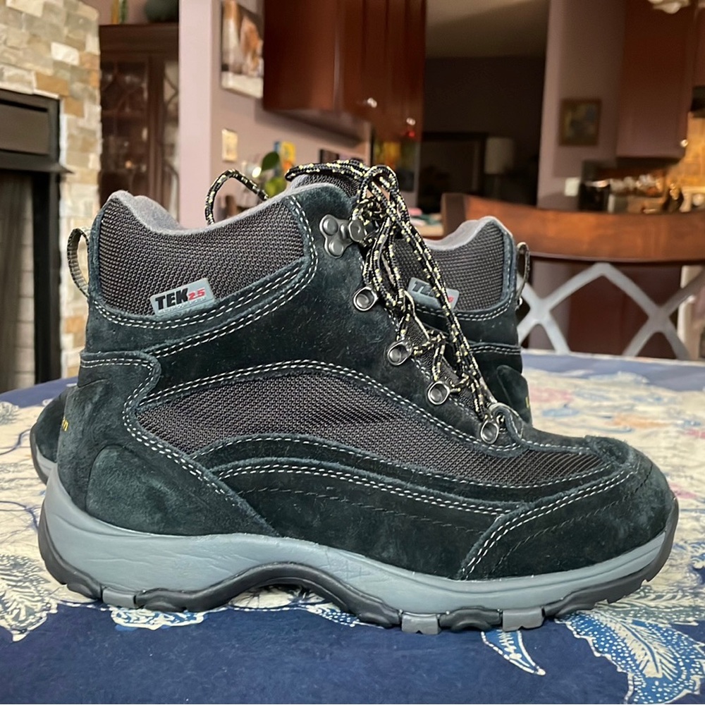 LL Bean Boots Primaloft Tek 2.5 Women’s Black Size 9 Hiking Boots - Picture 2 of 9